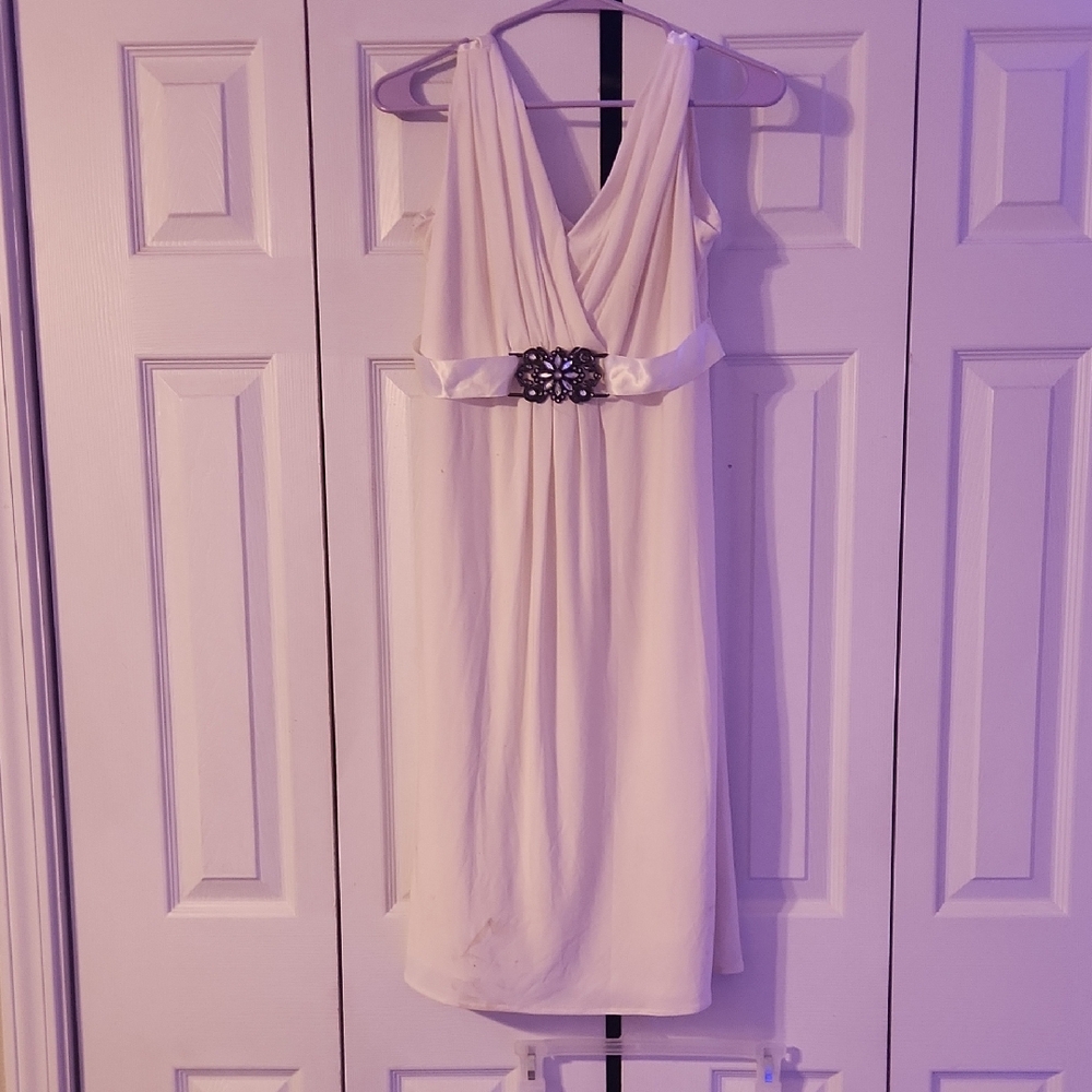 Source Unknown White Midi Dress with Embellished Waist